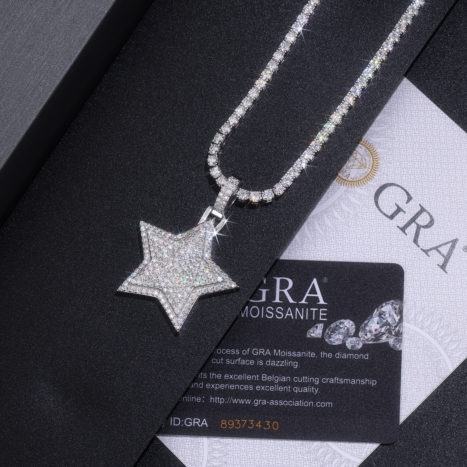 Iced Out Sterhanger van S925 Sterling Zilver met Moissanite – GRA-Gecertificeerd