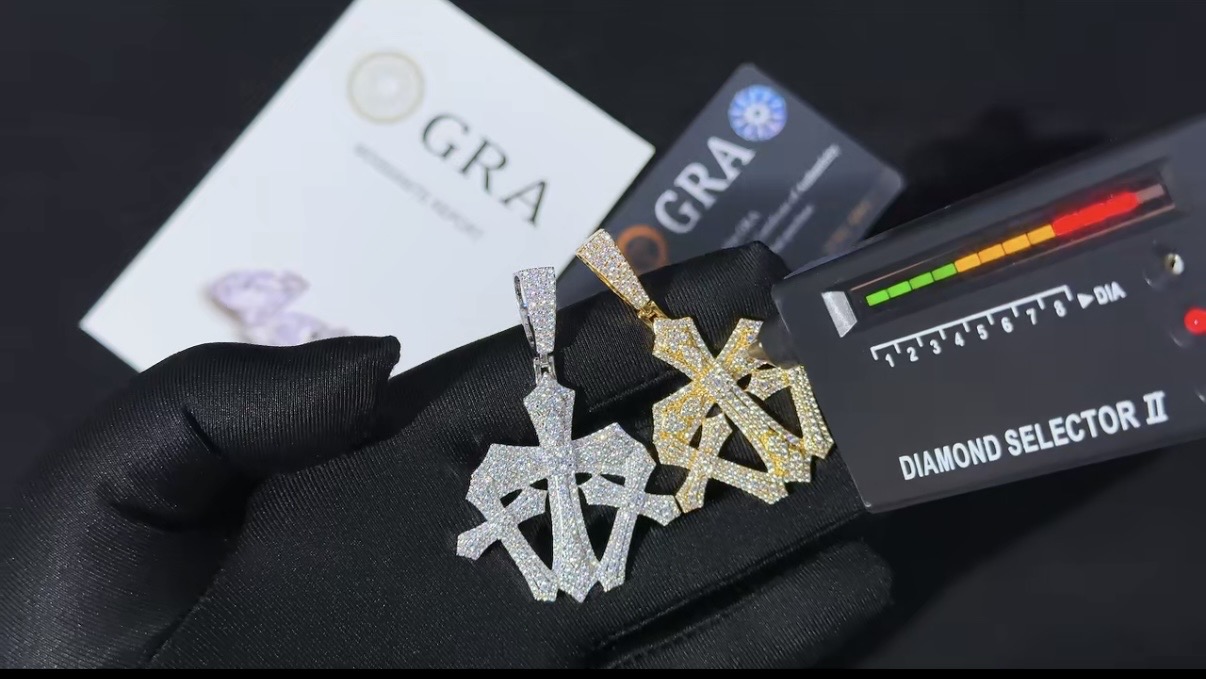 S925 Sterling Silver Moissanite Triple Cross Pendant – GRA Certified